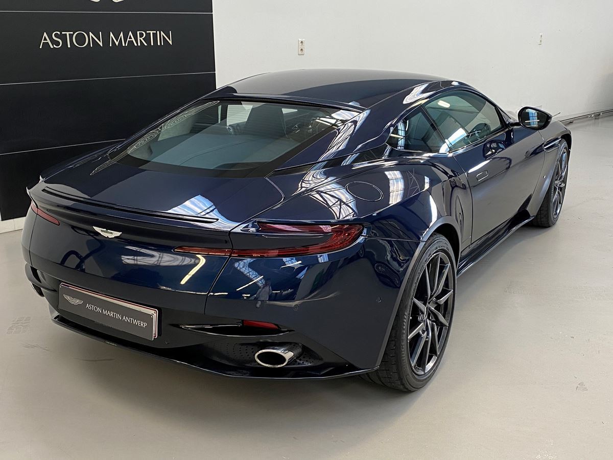 DB11 V12 coupe - Aston Martin Antwerp
